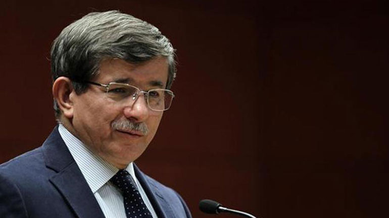 Νταβούτογλου: Η συμμαχία με τους εθνικιστές ήταν επιζήμια για το κόμμα AKP του Ερντογάν