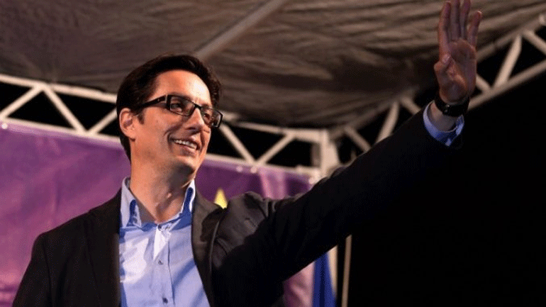 Προεδρικές εκλογές στη Βόρεια Μακεδονία: Οριακό προβάδισμα για τον Πεντάροφσκι