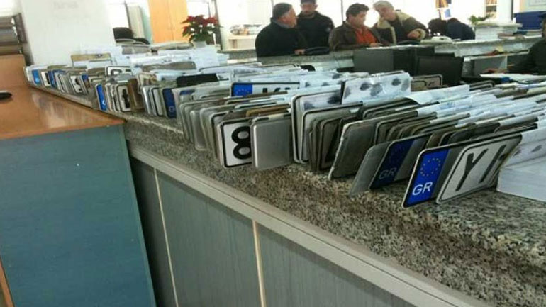 Τροχαία Θεσσαλονίκης: Επιστροφή πινακίδων εν όψει Πάσχα