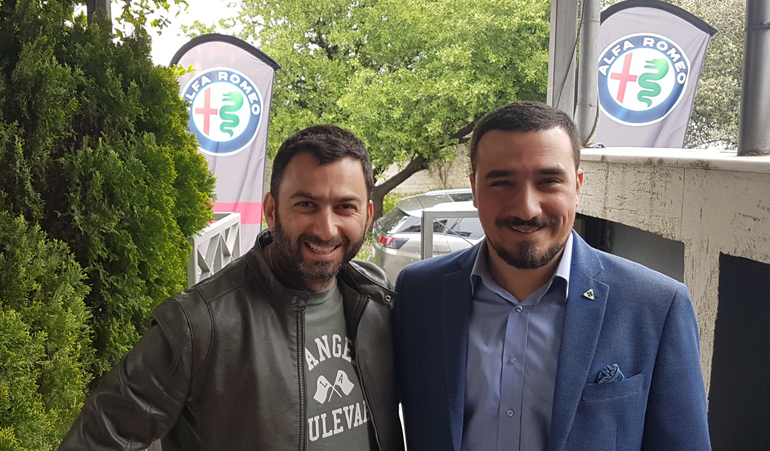 Ο Έλληνας σχεδιαστής παραχώρησε και αποκλειστική συνέντευξη την οποία θα δείτε σε λίγες ημέρες...