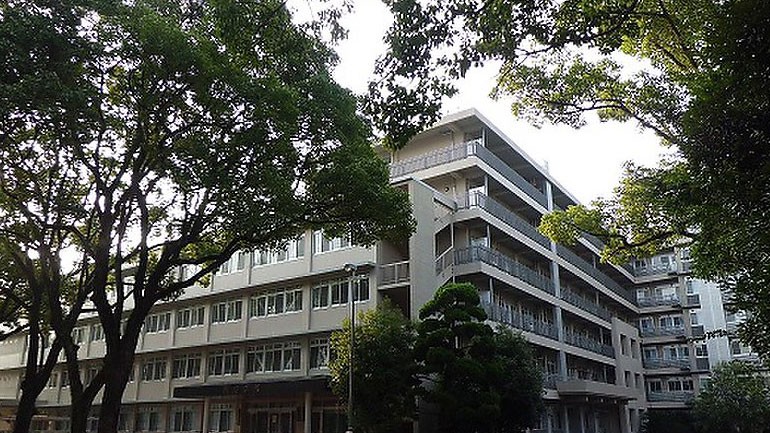 Ιαπωνία: Τέλος οι εκπαιδευτικοί καπνιστές στο Πανεπιστήμιο του Ναγκασάκι