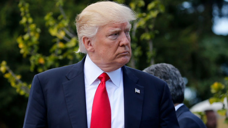 Αντιδράσεις για την επίσημη πρόσκληση επίσκεψης του Τραμπ στη Βρετανία