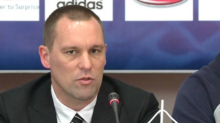 Νόβοσελ: «Δεν έχουμε πάρει καμία απόφαση για τον Ολυμπιακό»