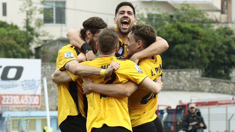 Πανηγυρικά στον τελικό του Κυπέλλου η ΑΕΚ, 4-0 τη Λαμία
