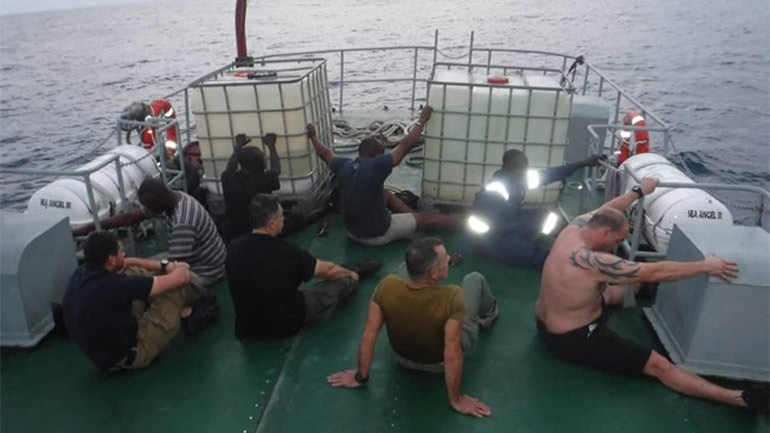 Ελεύθεροι όλοι οι Έλληνες συλληφθέντες που κατηγορούνταν για πειρατεία στη Νιγηρία Ελεύθεροι όλοι οι Έλληνες συλληφθέντες που κατηγορούνταν για πειρατεία στη Νιγηρία