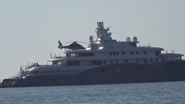 Στη Μύκονο «έδεσε» μία από τις 10 ακριβότερες θαλαμηγούς στον κόσμο