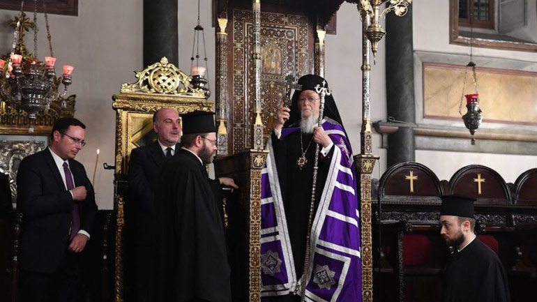 Η Ακολουθία των Παθών του Κυρίου στον Πατριαρχικό Ναό στο Φανάρι