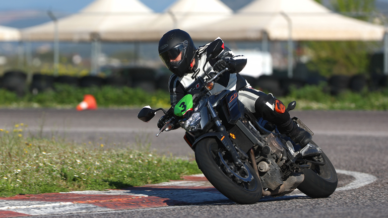 Μαθητής στο California Superbike School-Επίπεδο 1