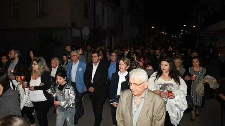 Πάτρα: Στην περιφορά του Επιταφίου στα Προσφυγικά ο Κ. Πελετίδης