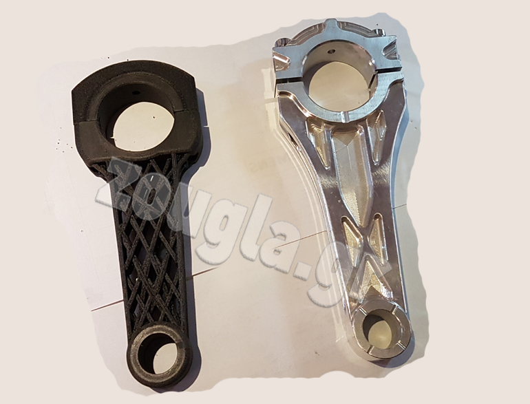 Αριστερά η carbon μπιέλα που εξελίσσει ο Έλληνας προγραμματιστής και δεξιά η μπιέλα που χρησιμοποίησε το EVO για να πετύχει το παγκόσμιο ρεκόρ