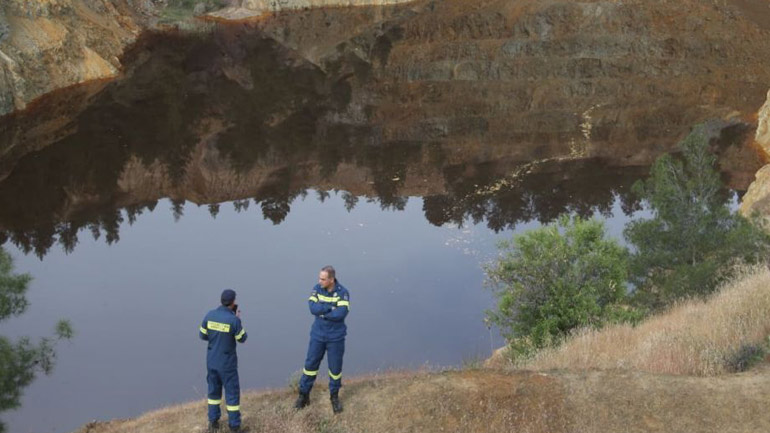 Κύπρος: Βρέθηκε βαλίτσα στην Κόκκινη Λίμνη της φρίκης
