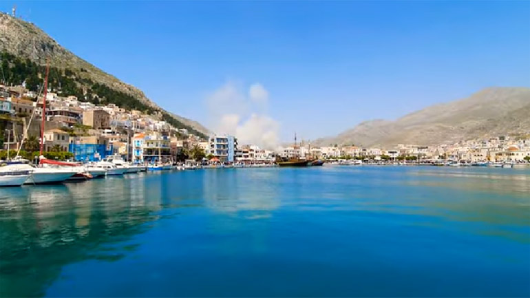 Πρώτη Ανάσταση με κανονιοβολισμούς στην Κάλυμνο