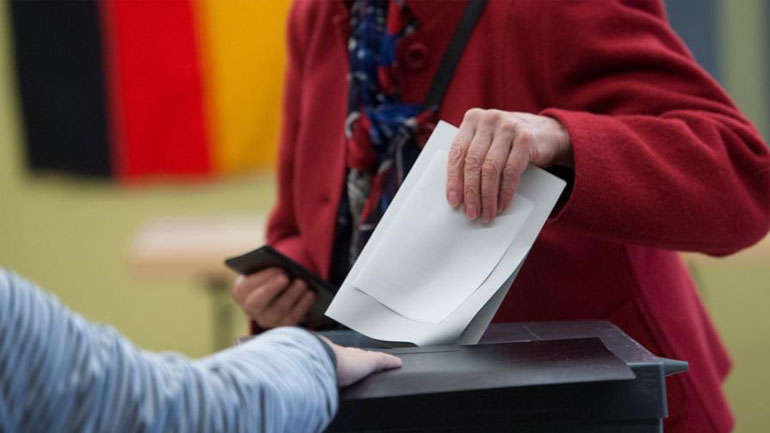 Η χαμένη μάχη για τον κεντρώο χώρο