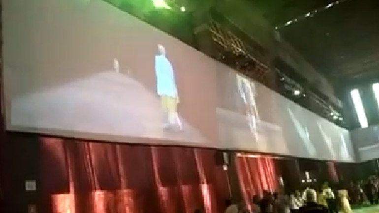 Βίντεο: Μοντέλο στη Βραζιλία ξεψύχησε πάνω στην πασαρέλα