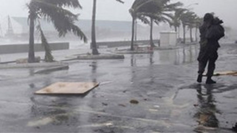 Ινδία: Οι αρχές θα απομακρύνουν 800.000 ανθρώπους από τις εστίες τους καθώς πλησιάζει ο κυκλώνας «Φάνι»