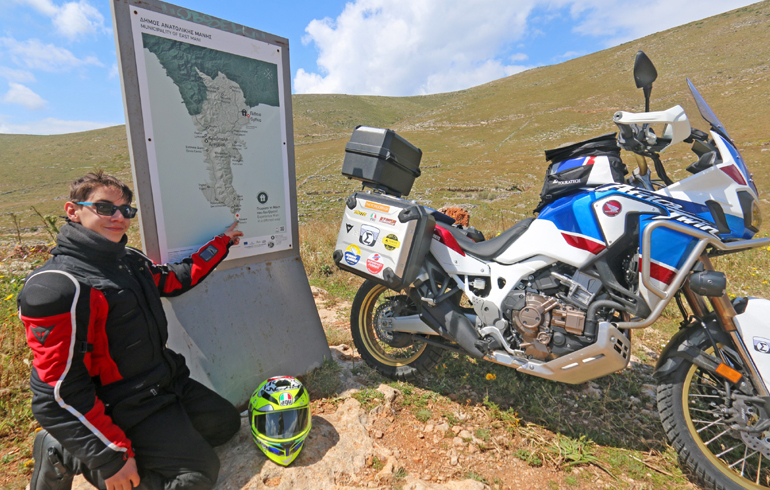 Από το μυθικό Ταίναρο μέχρι τον τελικό προορισμό τους χωρίζουν 4.000 χιλιόμετρα