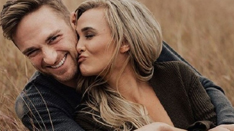 Πέντε λόγοι για να κάνεις σχέση με κάθε ζώδιο!