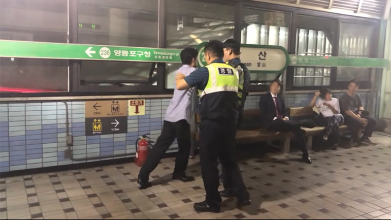 Έτσι αντιμετωπίζεις έναν μεθυσμένο Έτσι αντιμετωπίζεις έναν μεθυσμένο