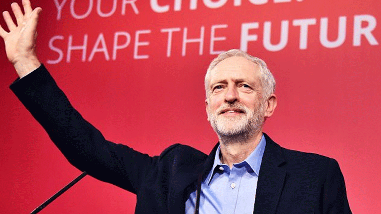 Βρετανία: Οι Εργατικοί γιορτάζουν την αλλαγή εξουσίας στο μητροπολιτικό συμβούλιο του Μάντσεστερ