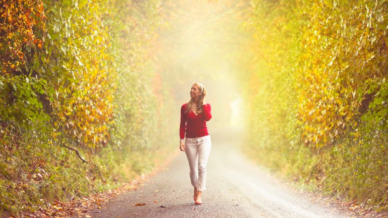 Γιατί κάποιοι γιατροί συνταγογραφούν μια βόλτα στο πάρκο ή την παραλία