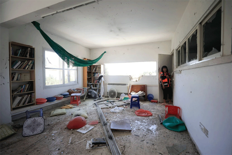 Η εικόνα ενός σπιτιού μετά τη ρίψη ρουκετών από τη Γάζα εναντίον του Ισραήλ