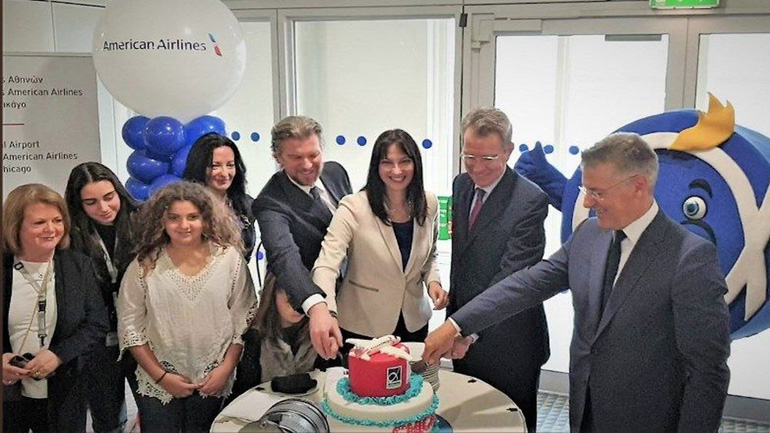 Η Έλενα Κουντουρά εγκαινίασε τη νέα πτήση Αθήνα -Σικάγο