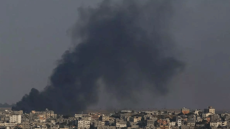 Το κτήριο που στεγάζει τα γραφεία του πρακτορείου Anadolu στη Γάζα χτυπήθηκε από ισραηλινά μαχητικά