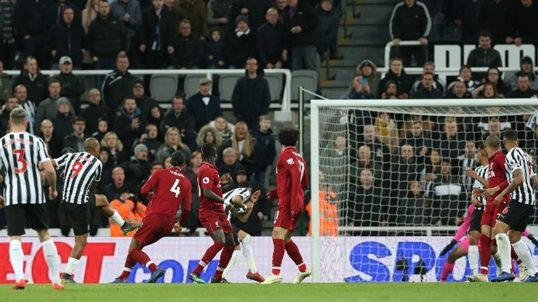 Ο Οριγκί κράτησε «όρθια» τη Λίβερπουλ