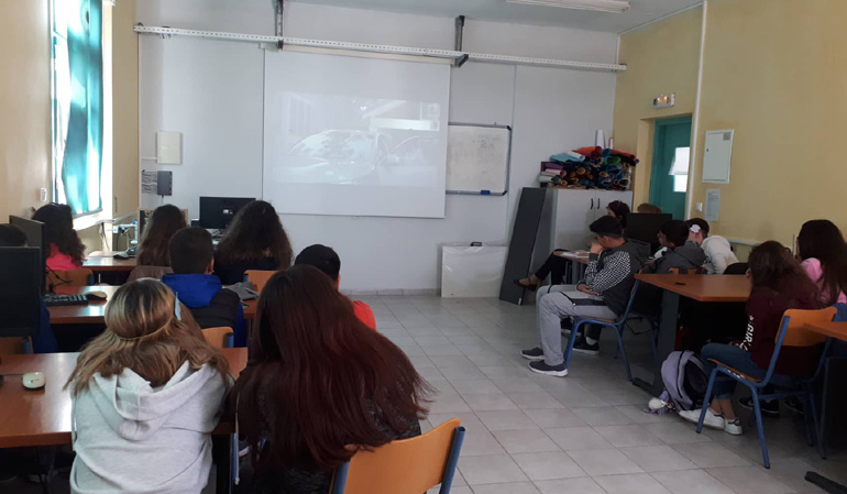 Πολύ σημαντικό τα παιδιά να μαθαίνουν τι σημαίνει κυκλοφοριακή αγωγή....