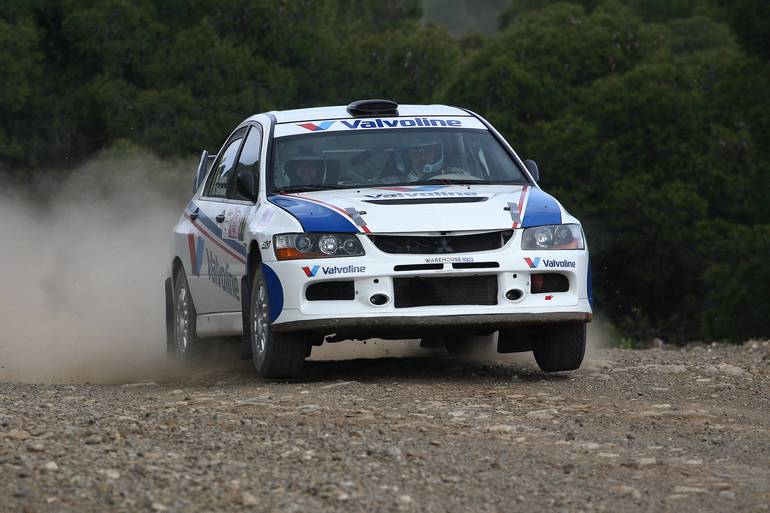 Εντός ειδικών το θέαμα ήταν υψηλό και ευχάριστο. Εκτός ειδικών υπήρξαν ευτράπελα (στην φωτό το πλήρωμα Νίκος Ντάβαρης - Φίλιππος Τζεφεράκος)