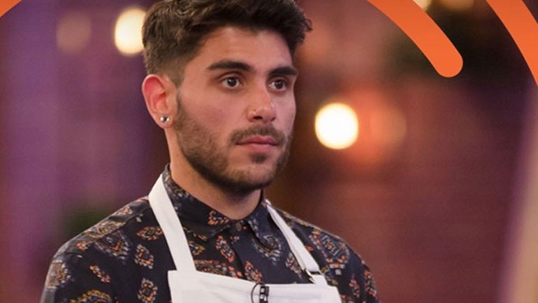 MasterChef: Η γκάφα του Μανώλη για τον Μίκη Θεοδωράκη!