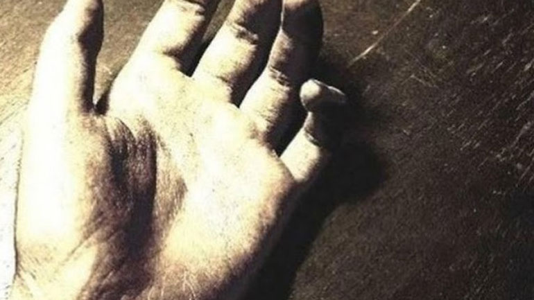 Ηλικιωμένος βρέθηκε νεκρός μέσα σε βαν