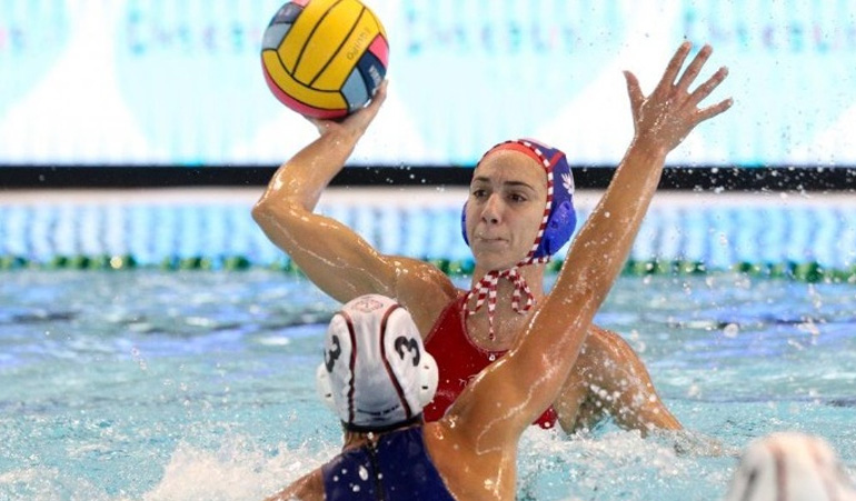 «Πήρε κεφάλι» στην κούρσα του τίτλου ο Ολυμπιακός