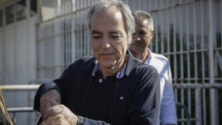 Παραμένει στο νοσοκομείο Βόλου ο Κουφοντίνας