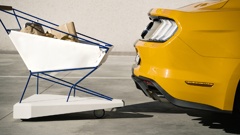 Η Ford έφτιαξε καρότσι που φρενάρει μόνο του! Η Ford έφτιαξε καρότσι που φρενάρει μόνο του!