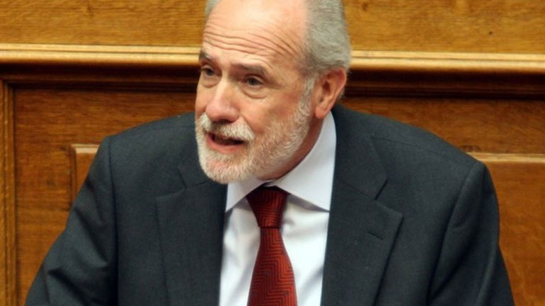 «Ο κ. Τσίπρας τα έδωσε όλα και τώρα βάζει ενέχυρο τα λεφτά των φορολογουμένων για να το παίξει “τζάμπα μάγκας”»