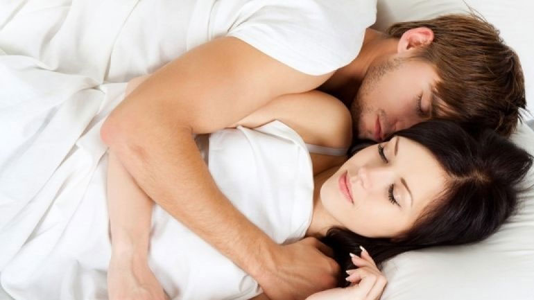 Γιατί είναι απαραίτητος ο ύπνος για τη σεξουαλική υγεία;