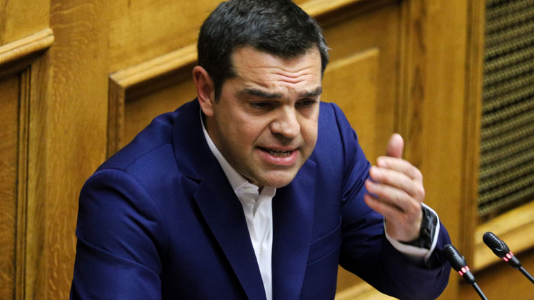 Τσίπρας προς Μητσοτάκη: Δεν έχω κουμπάρο που να διώκεται για ναρκωτικά