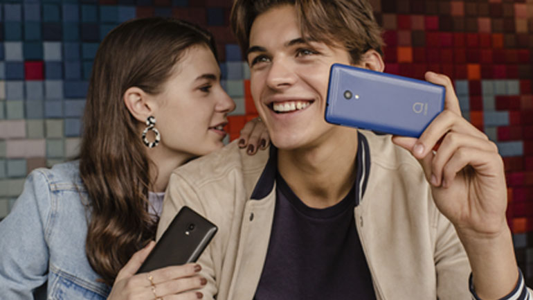 Alcatel 1C: Tο καλύτερο smartphone για αρχάριους