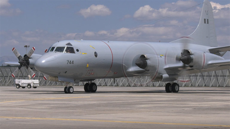 Δείτε το αναβαθμισμένο αεροσκάφος του Πολεμικού Ναυτικού Ρ-3Β εν πτήσει