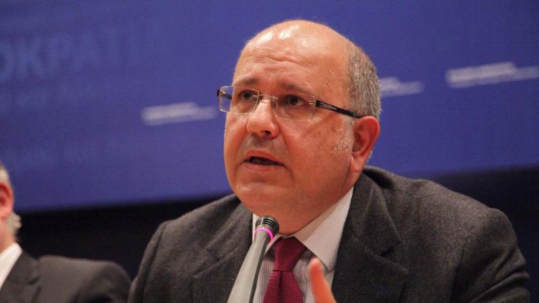 Ξυδάκης: Ευφυής μείωση του πλεονάσματος στο 2,5% με αναδιανομή, είναι τα τελευταία μέτρα