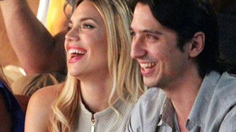 Κρυσταλλία Ρήγα: Θα ανέβει τα σκαλιά της εκκλησίας με τον εκλεκτό της καρδιάς της Δημήτρη Πλατανιά!