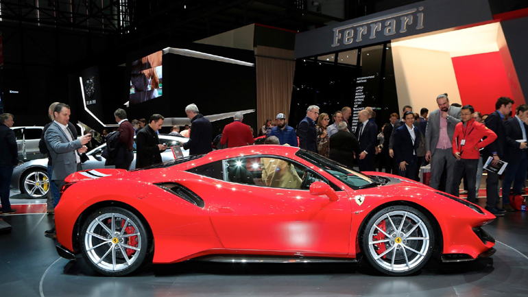 Σπάει τα ταμεία η Ferrari