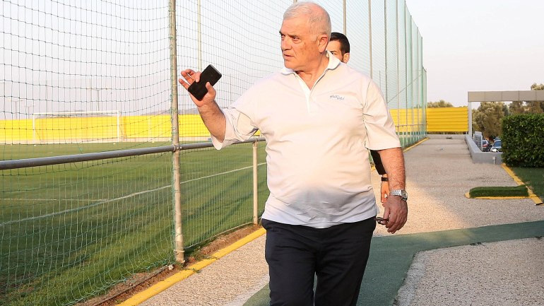 Στην προπόνηση της ΑΕΚ ο Μελισσανίδης