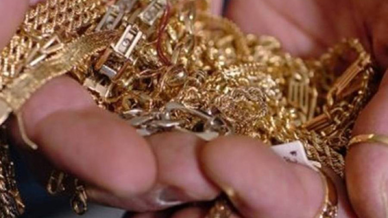 Καλαμάτα: 60χρονος είχε στο μαγαζί του  κλεμμένα χρυσαφικά