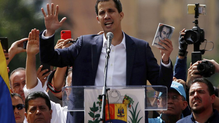 Βενεζουέλα: Ο Γκουαϊδό θέλει «συνεργασία» με το Πεντάγωνο των ΗΠΑ
