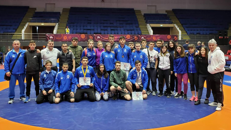 Τρία μετάλλια στο Βουκουρέστι για τους Ελληνες παλαιστές!