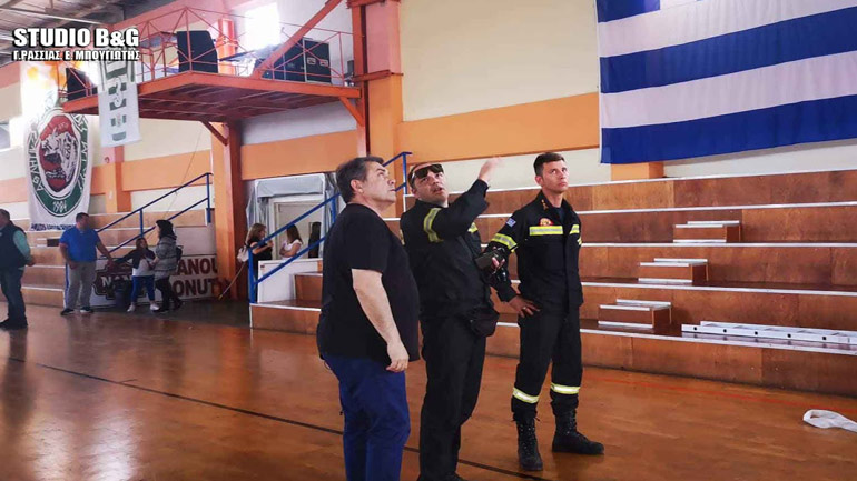 Πυρκαγιά στο κλειστό γυμναστήριο της Νέας Κίου στην Αργολίδα – Εκκενώθηκε το στάδιο