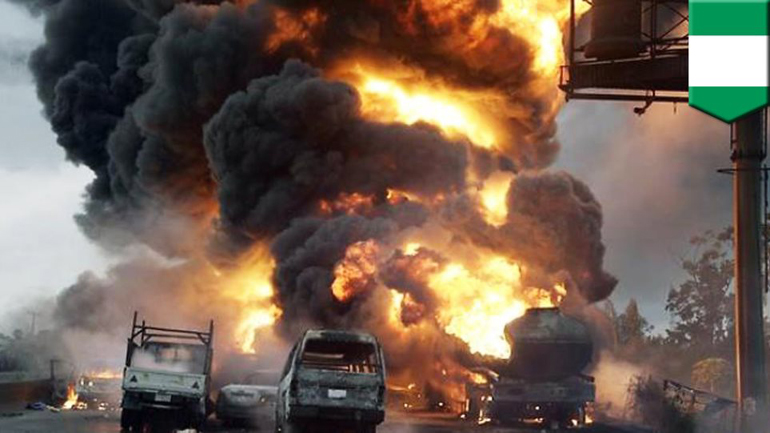 Νιγηρία: 76 νεκροί από έκρηξη βυτιοφόρου
