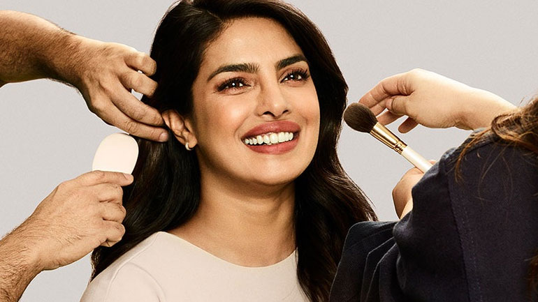H beauty συλλογή της Priyanka Chopra Jonas υμνεί τη διαφορετικότητα